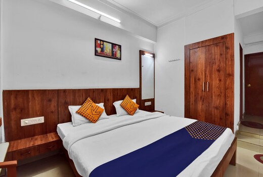 Hotel O Meghdoot
