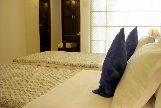 Aashray Home Stay