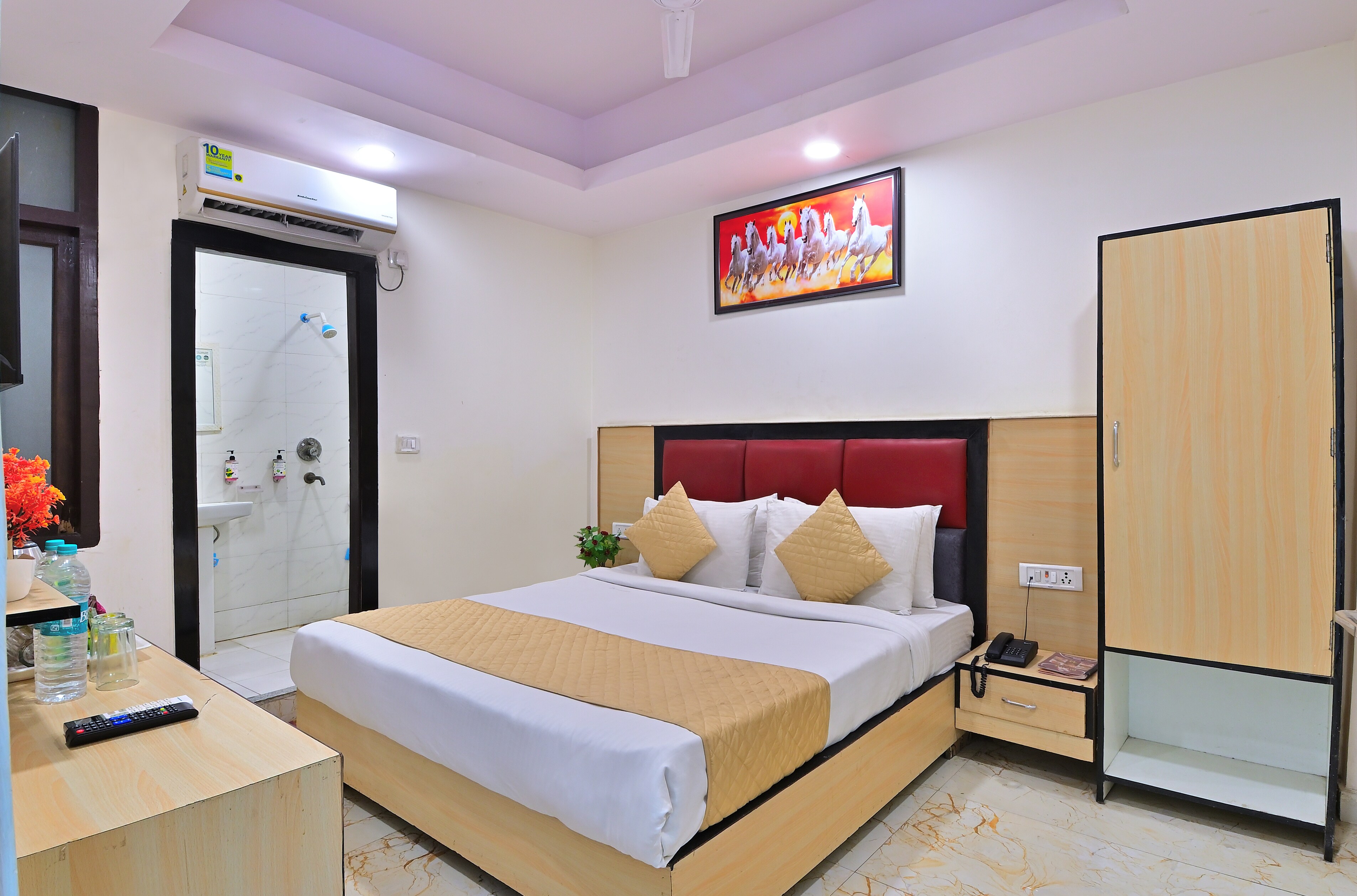 Hotel Hari International by Boom Rooms