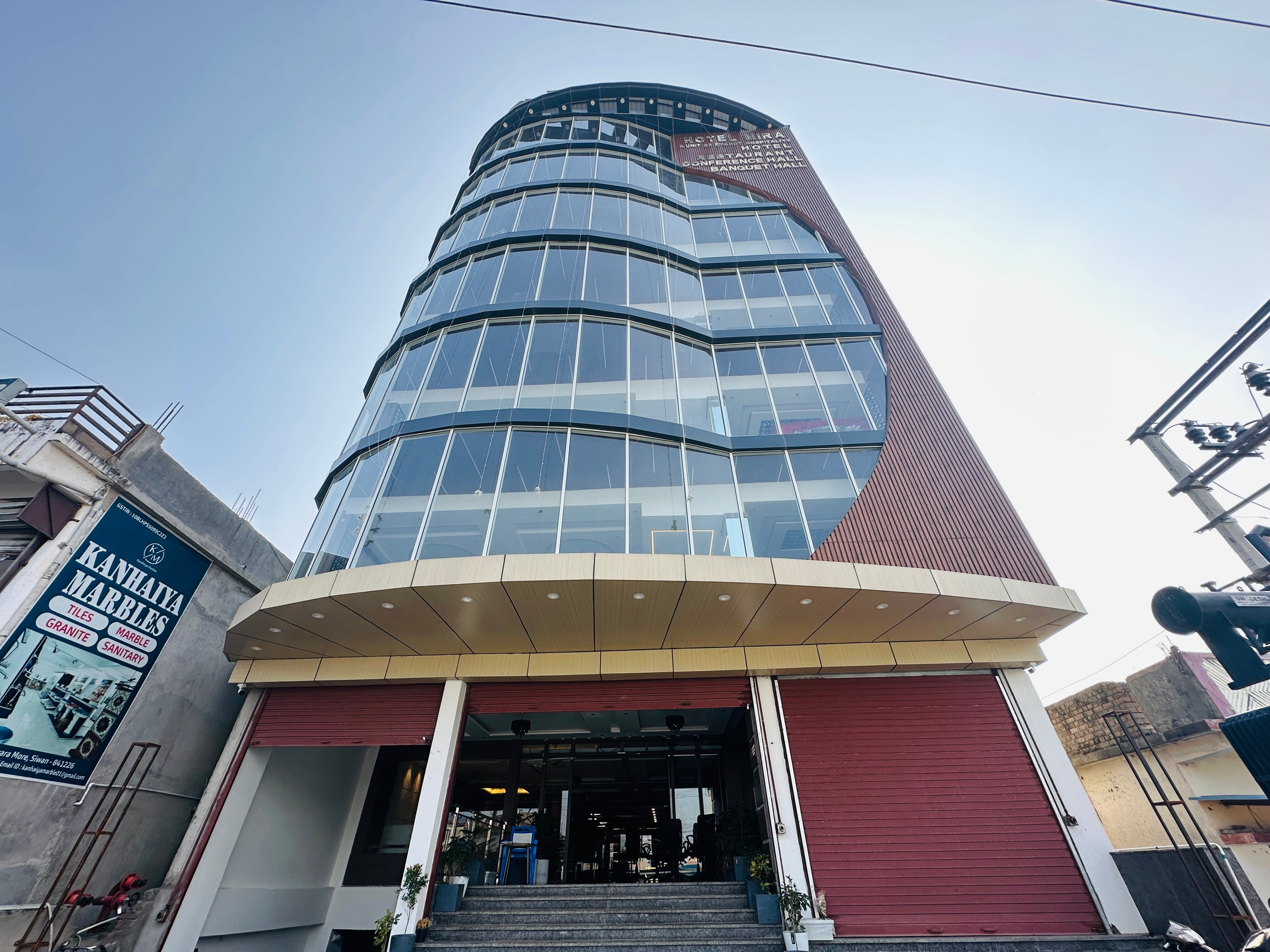 Hotel Mira