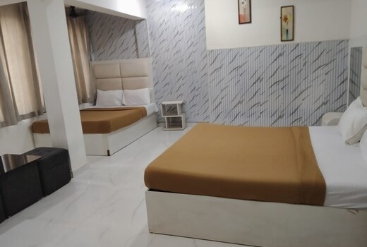 Hotel Saitej Inn