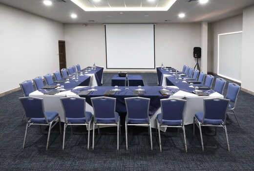 Holiday Inn Express Hotel & Suites Hermosillo, an IHG hotel