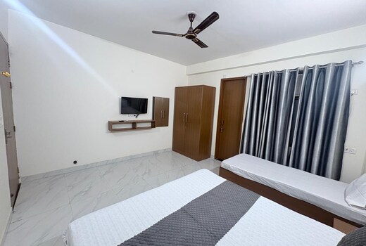 Hotel 69