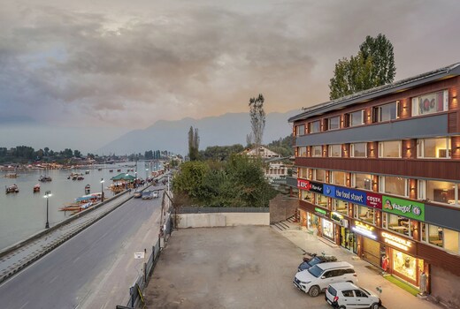 Hotel 11 Boulevard - Dal View