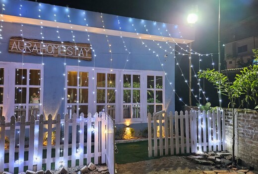 Aura Homestay