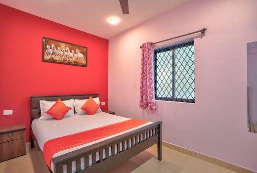 Blue Moon Suites
