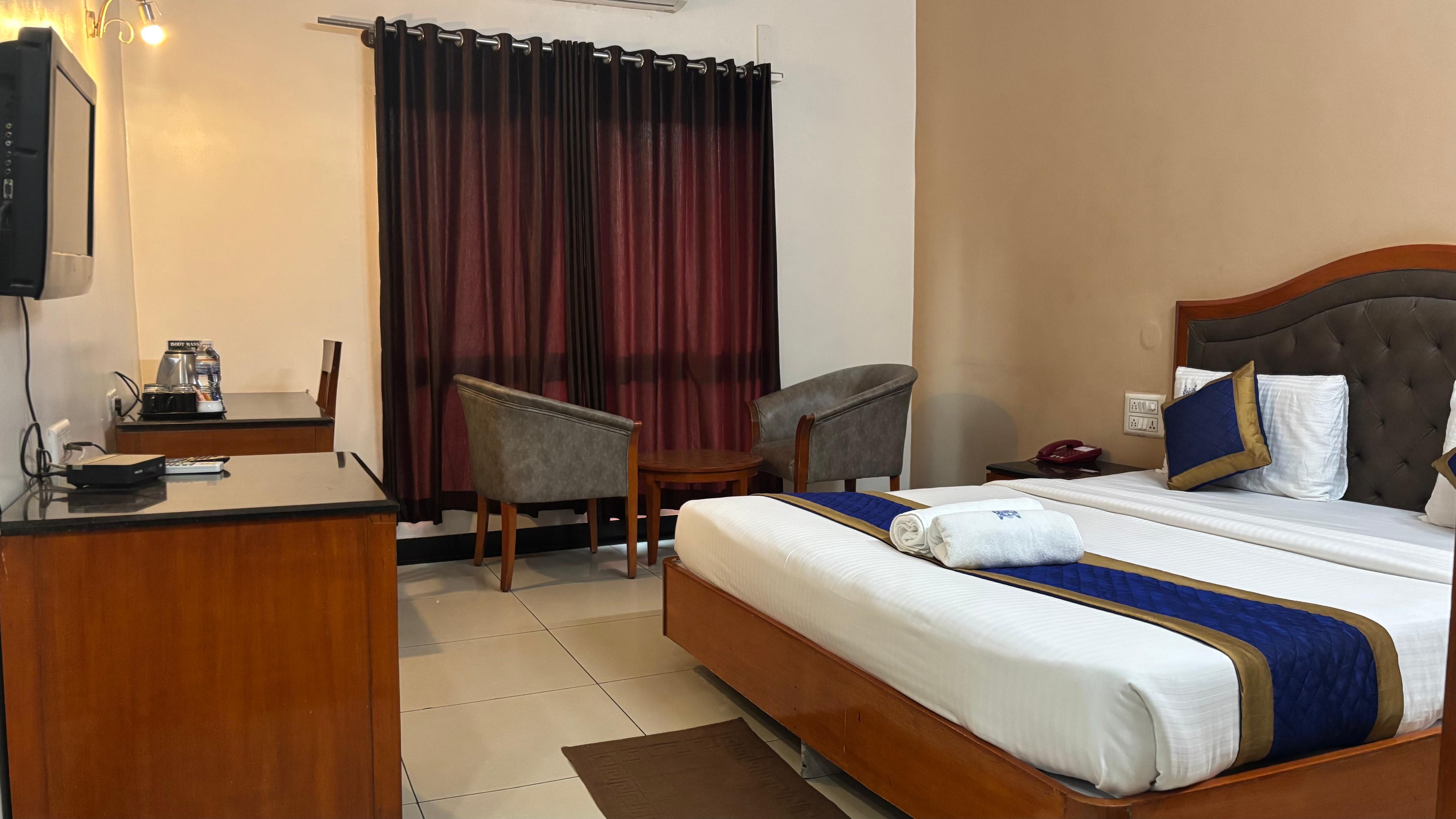 Hotel Chetan International