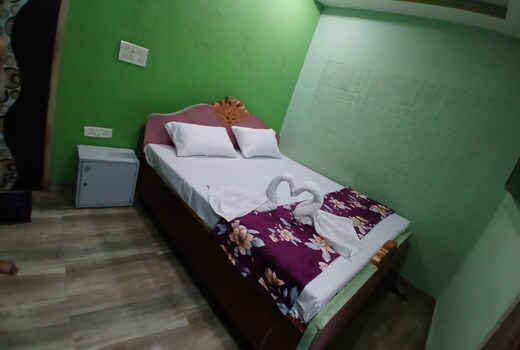 Rudraksh Home Stay