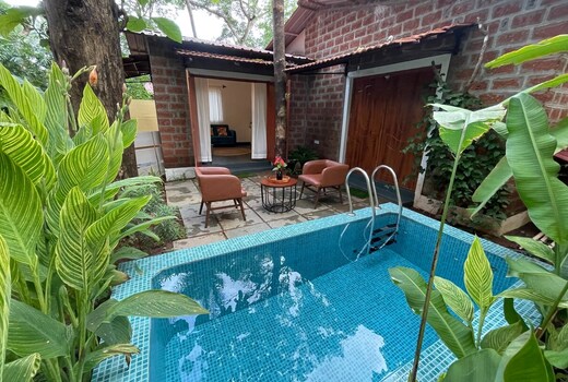 Cosy 2Bedroom villa with Private Plunge Pool 2