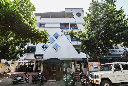 BAJAJ HOME STAY