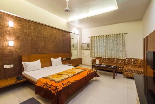 Hotel Rajmandir