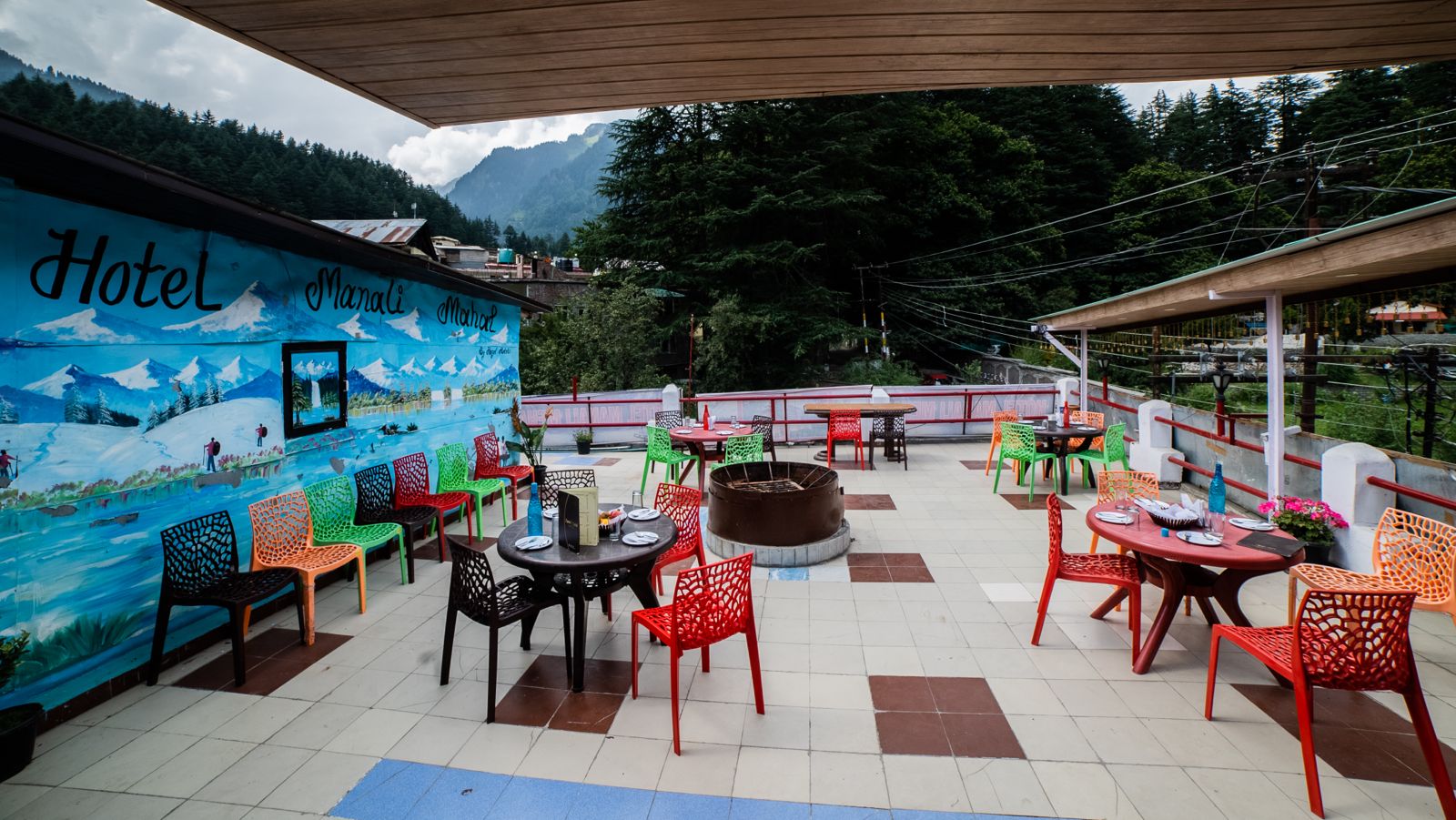 Hotel Manali Mahal by Hazel Hotels - Near Mall Road Walk in Distance