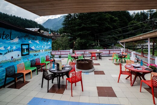 Hotel Manali Mahal by Hazel Hotels - Near Mall Road Walk in Distance