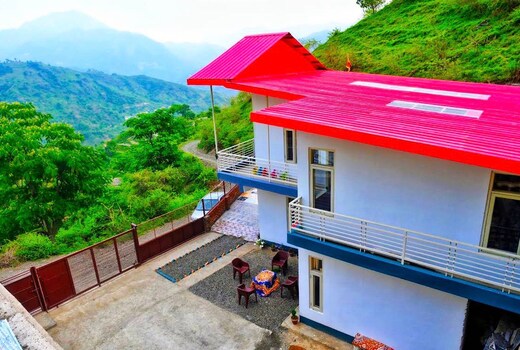 StayEasy Deodar