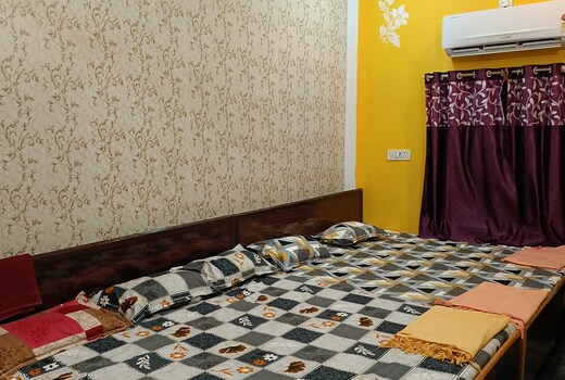 Maa Janki guest house