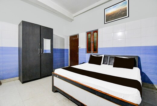 Hotel O Ashoka Palace