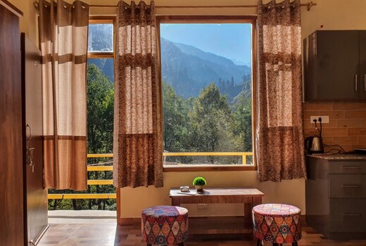 Alooma Valley View Stays