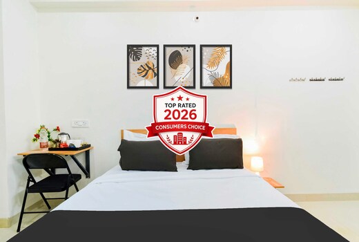 Super Townhouse Kokapet Near GAR