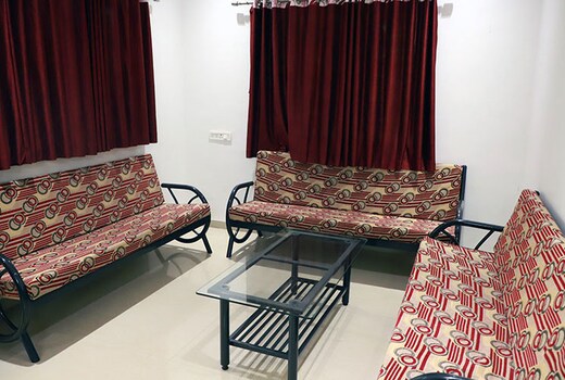 Paresh Holiday Resort