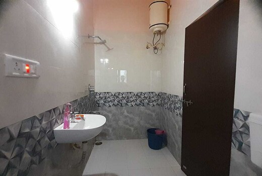 Hotel O Home Shri Khemankari Home Stay