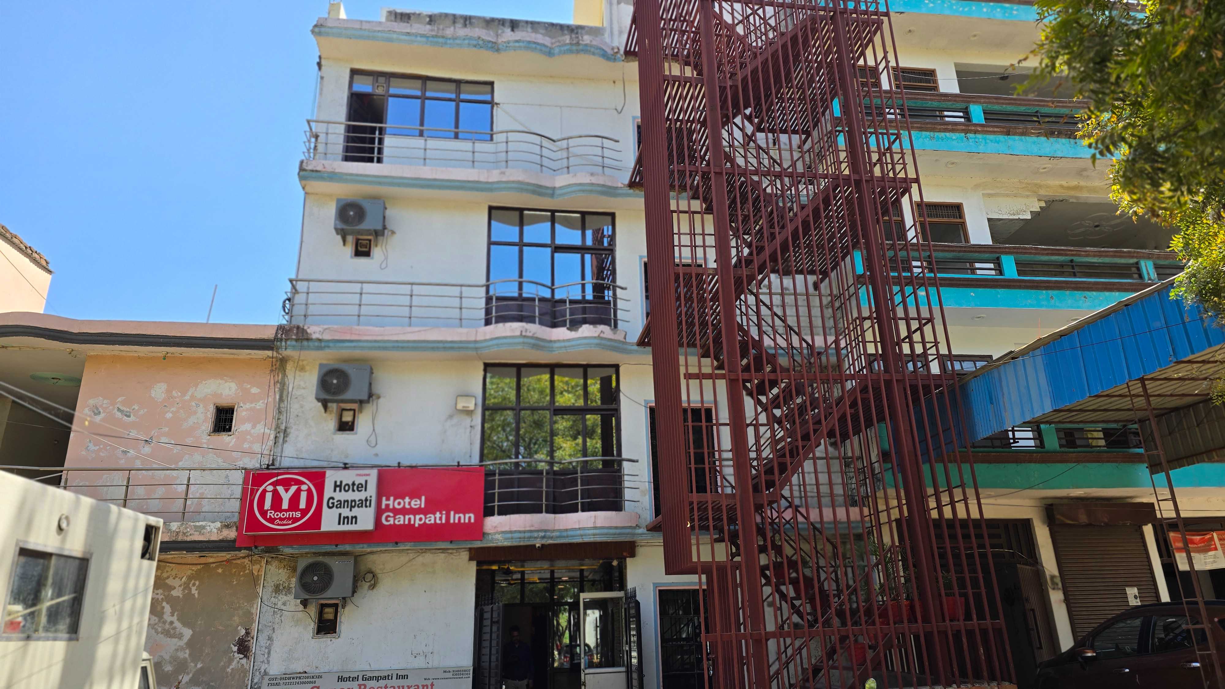 Hotel O by OYO Ganapati Inn