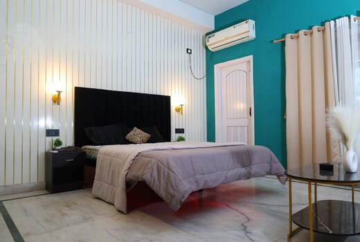 Ananda Homes and Kitchen | 10min from Guwahati Railway Station