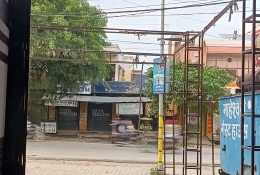 Maheswari Palace and Hotel