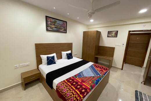 Sri Lakshmi Tulasi Residency