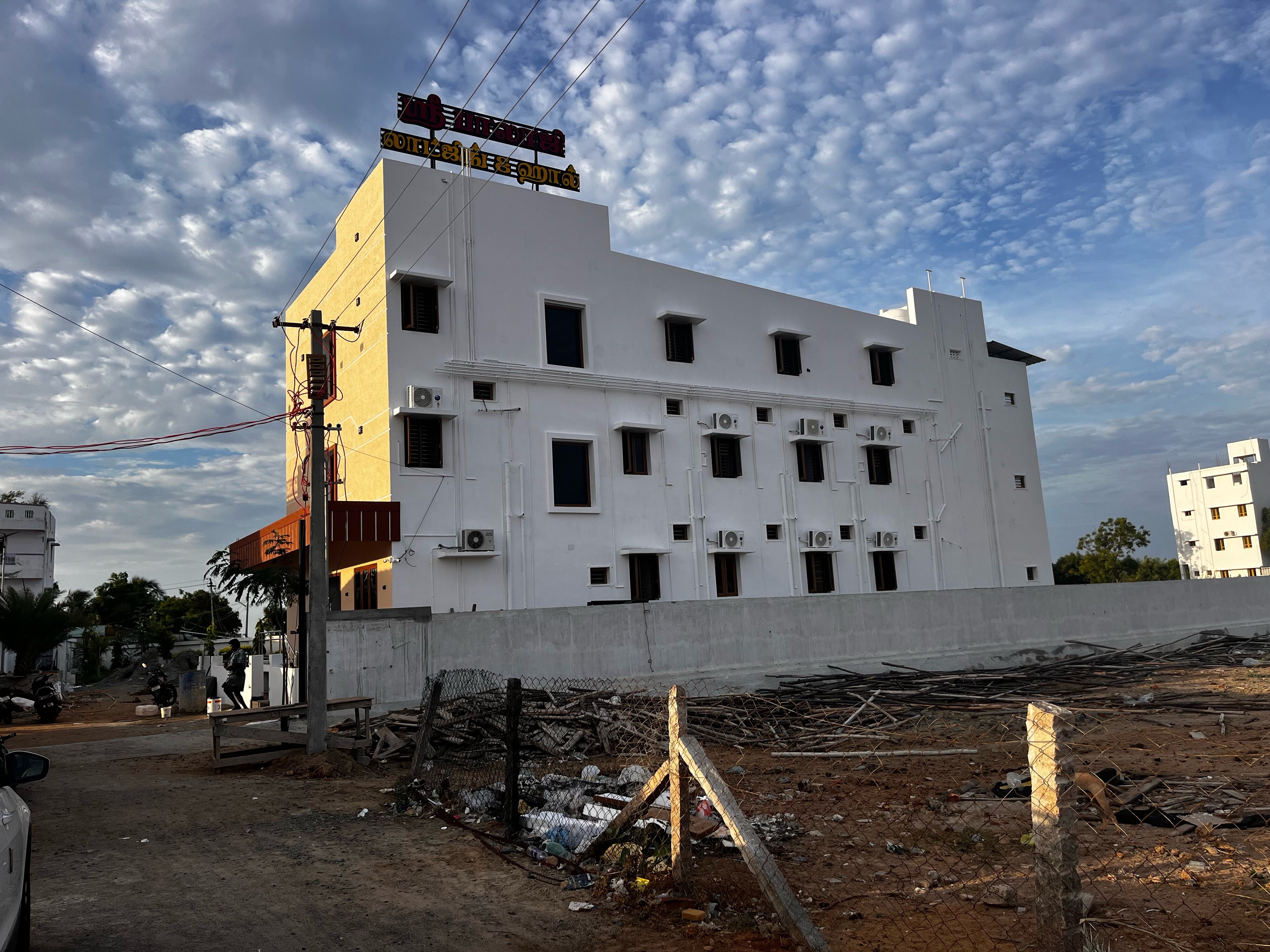 SRI BALAJI LODGING