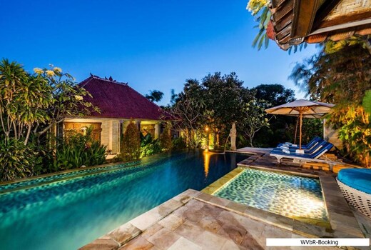 Warisan Villa By Reccoma