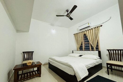 Hillview Residency