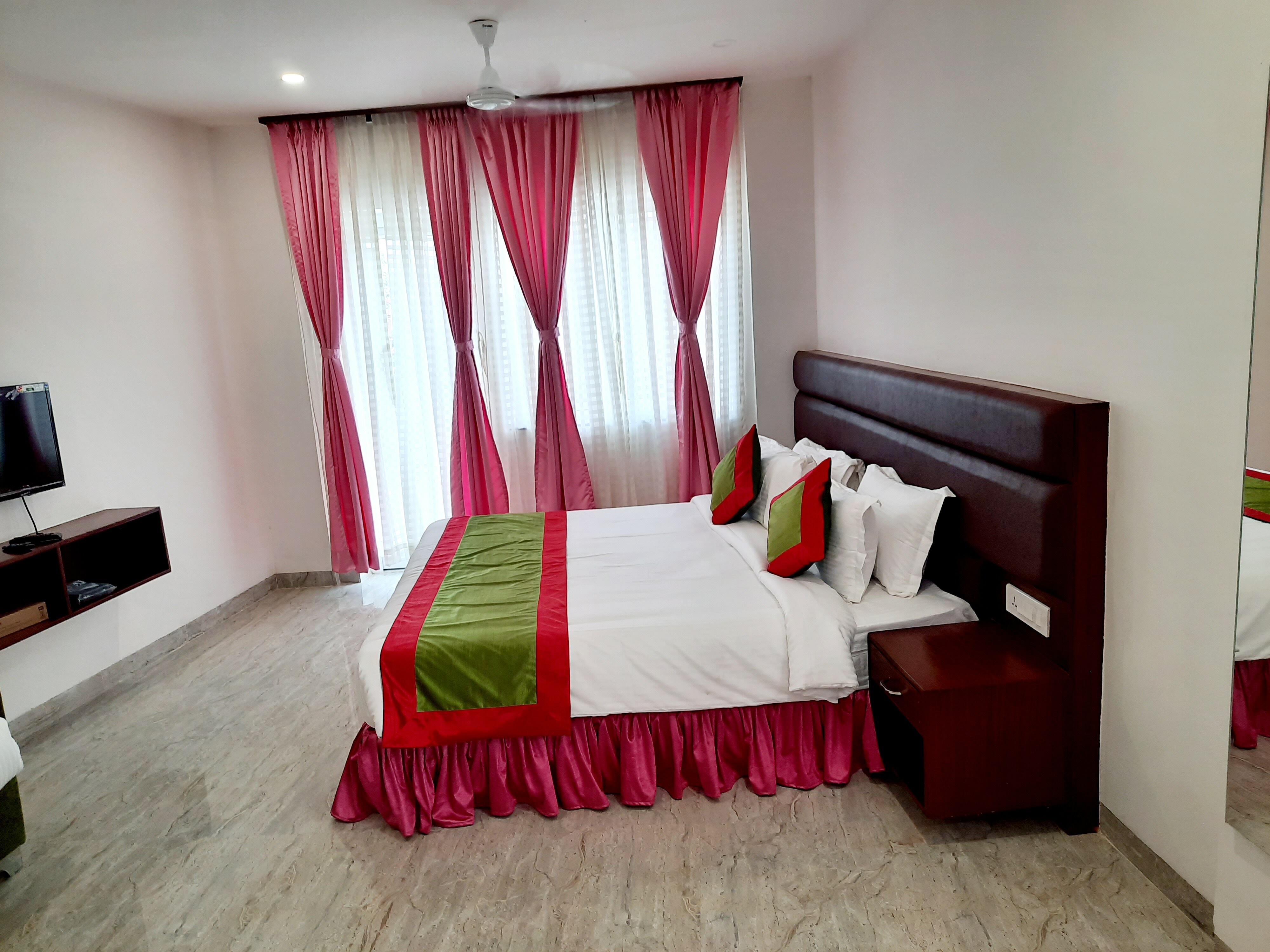HOTEL GRAND MADHAV PALACE