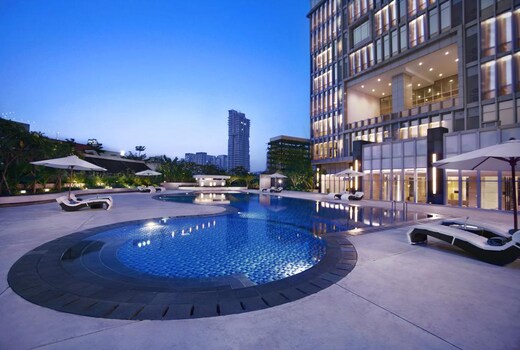 The Grove Suites