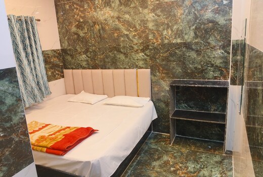 HITHIKA RESIDENCY
