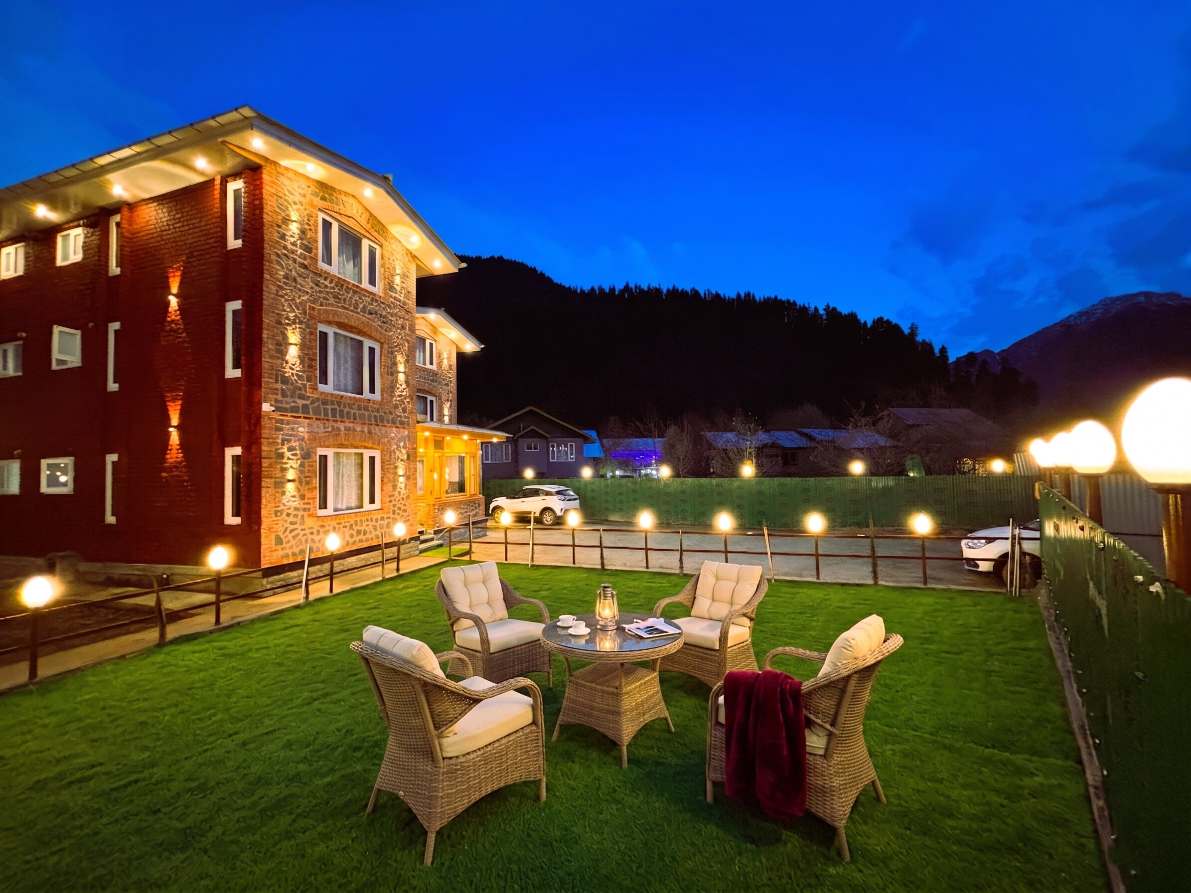 Bombay Residency-Luxury