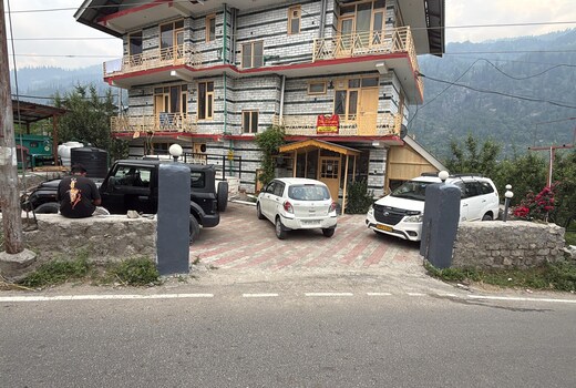 Zip To Himalayas