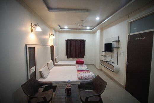 SONI INN