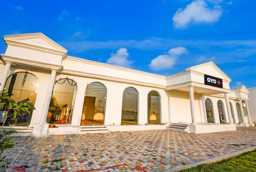 Hotel O The Kapoor Resort