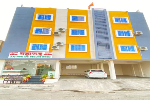 Hotel Maharudra Lodging