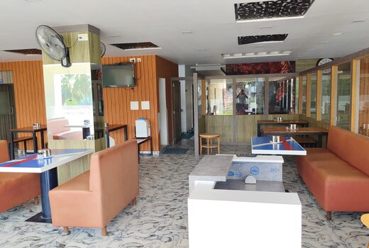 Hotel White Palace