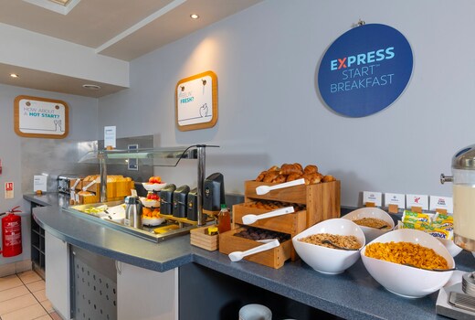 Holiday Inn Express Droitwich Spa