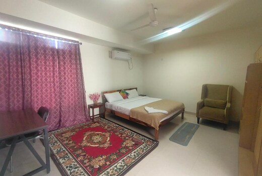 Revkeys Corporate Stay