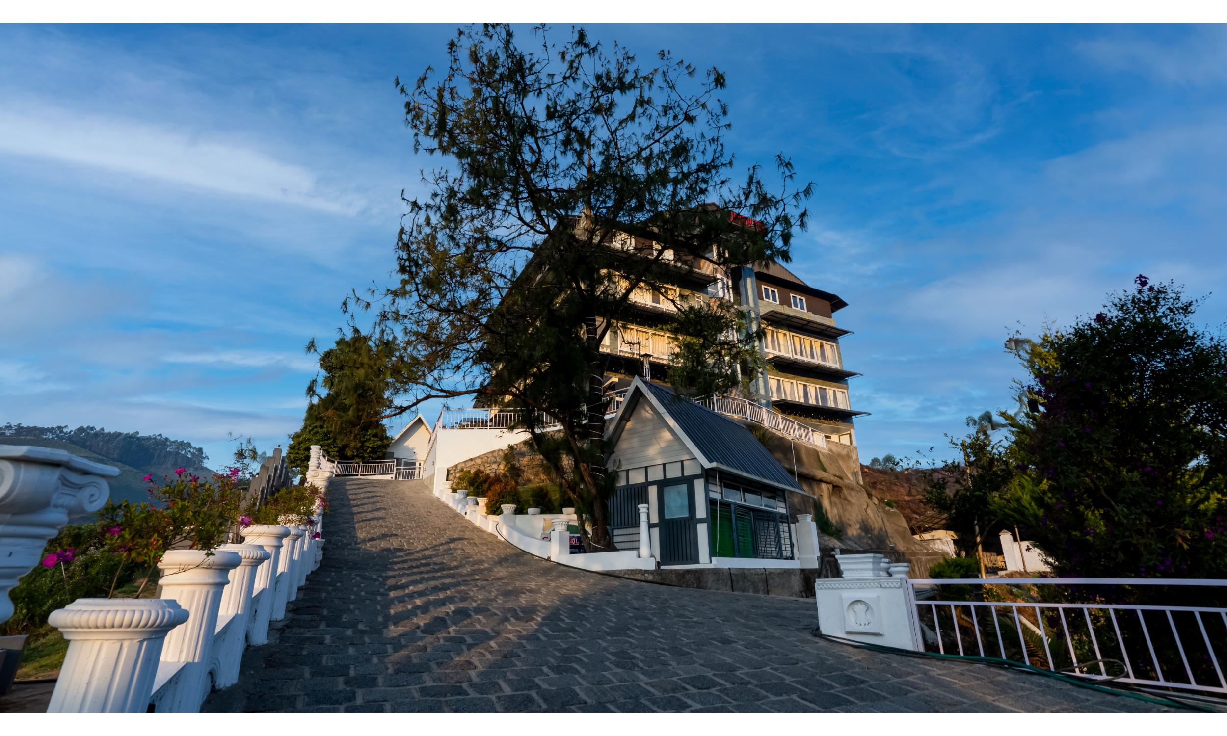 Carmel top Resort