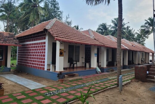 Aatithyam Beach Front Resort