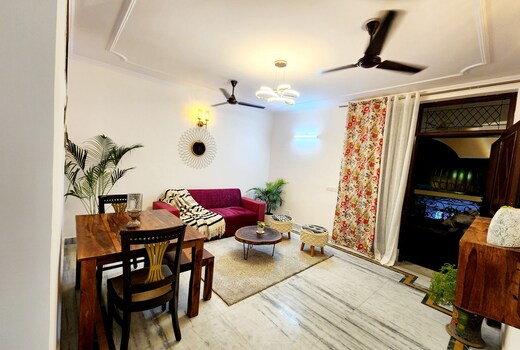 Cozy Apartment || Malviya Nagar
