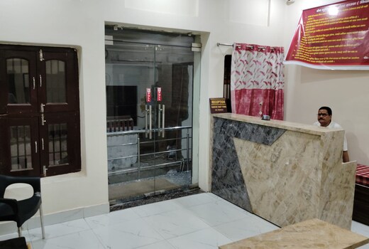 Dev Bhoomi Paying Guest House