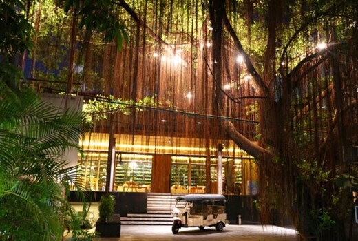 Ad Lib, Bangkok