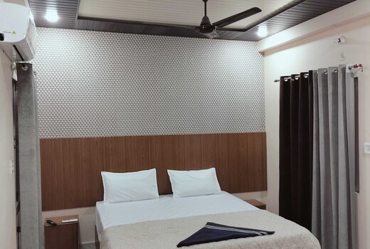 Hotel O Murliwala