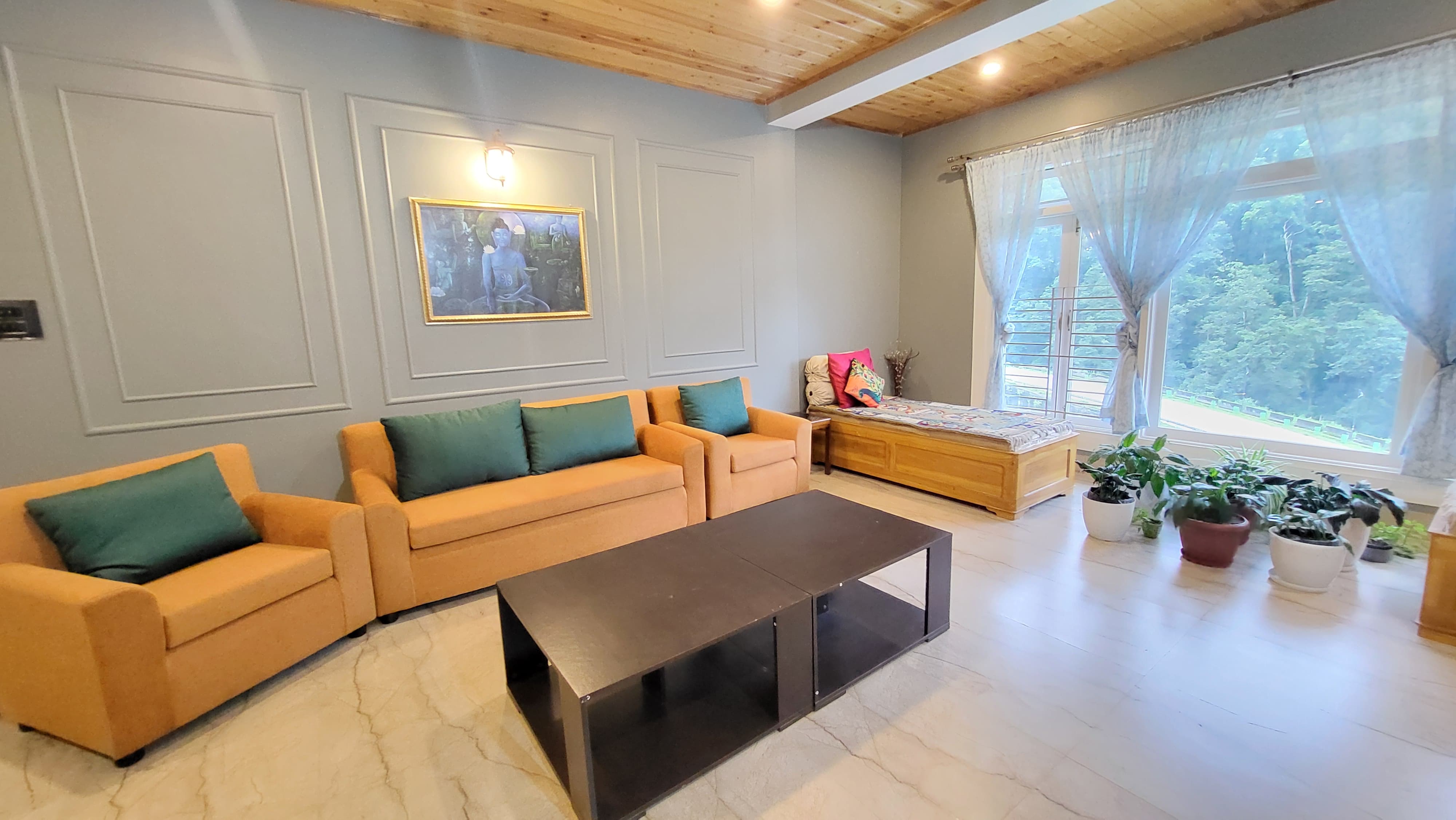 Nabhasa Courtyard Apartment Stay