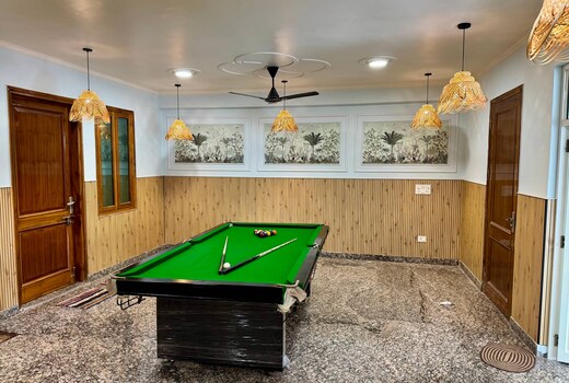 Comfortable Peaceful 2bhk Apartment in Noida
